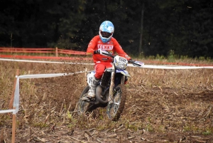 Bas-en-Basset : le 4e enduro moto en photos