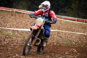 Bas-en-Basset : le 4e enduro moto en photos