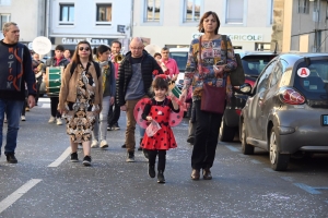 Bas-en-Basset : le Carnaval des enfants baigné par le soleil