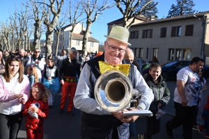 Bas-en-Basset : le Carnaval des enfants baigné par le soleil