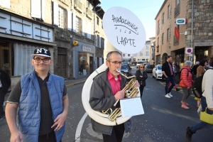 Bas-en-Basset : le Carnaval des enfants baigné par le soleil