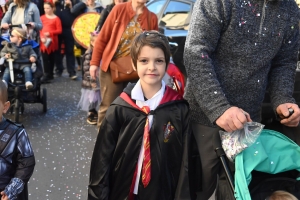 Bas-en-Basset : le Carnaval des enfants baigné par le soleil