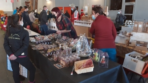 25 exposants bien au chaud sur le marché de Noël des Estables