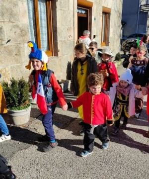 Raucoules : un carnaval dépaysant pour les  écoliers