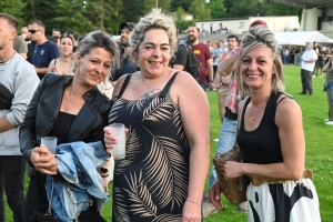 Sainte-Sigolène : environ 2 500 festivaliers pour la première soirée des Brumes