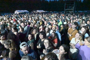 Sainte-Sigolène : environ 2 500 festivaliers pour la première soirée des Brumes