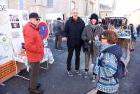 Yssingeaux : le Rotary Club a vendu 65 kg d&#039;oranges sur le marché