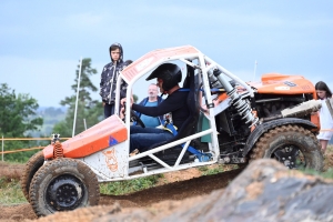 Un gros plateau de 4x4 au trial de Bas-en-Basset (vidéo)