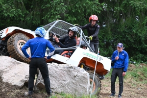 Un gros plateau de 4x4 au trial de Bas-en-Basset (vidéo)