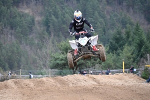 Motocross d&#039;Yssingeaux 2022 : les photos en quad groupe B