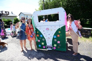 Fay-sur-Lignon : c&#039;était Fay Plage dimanche pour le défilé des chars