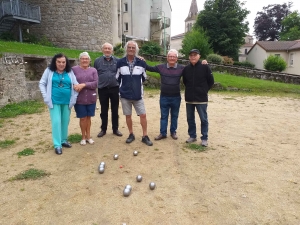 Saint-Pal-de-Mons : un concours de coinche, de loto ou de pétanque au &quot;Bel Horizon&quot;