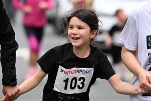 Le Puy-en-Velay : les courses enfants des 15 km du Puy en photos