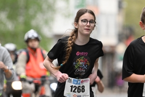 Le Puy-en-Velay : les courses enfants des 15 km du Puy en photos