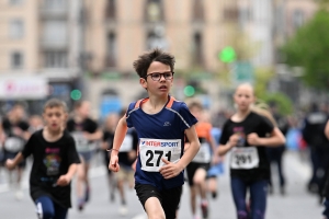 Le Puy-en-Velay : les courses enfants des 15 km du Puy en photos