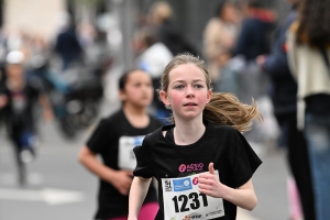 Le Puy-en-Velay : les courses enfants des 15 km du Puy en photos