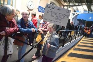 Retournac : le conseil municipal vote une motion de soutien à la gare SNCF