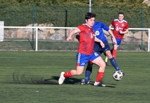 Foot, R3 : Dunières pas plus avancé