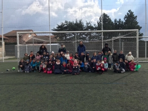 Football en CP à l’école Notre Dame-du-château à Monistrol-sur-Loire